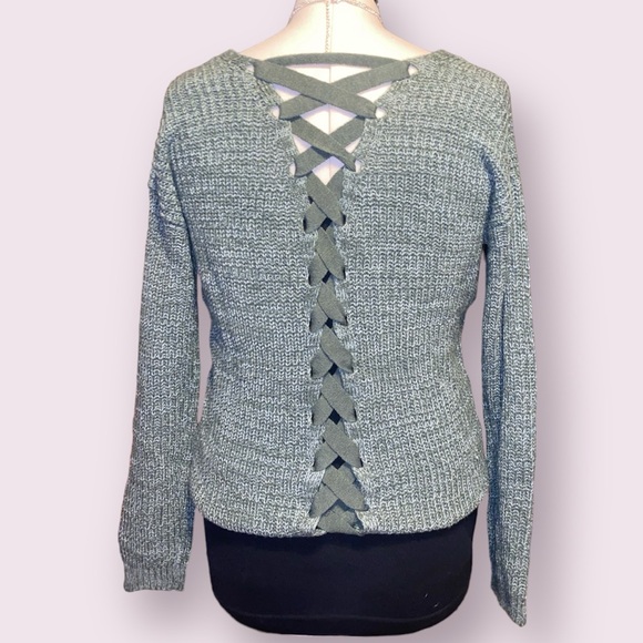 SO Lace-up V-neck Sweater in Heather Green - size small - Picture 8 of 8